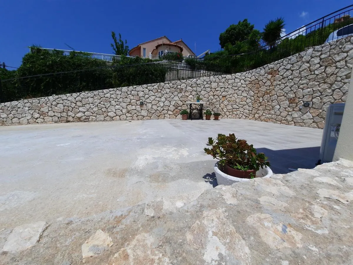 Apartment Freesia Grand Sea View Residence Svoronata