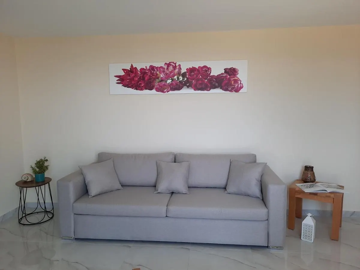 Apartment Freesia Grand Sea View Residence Svoronata